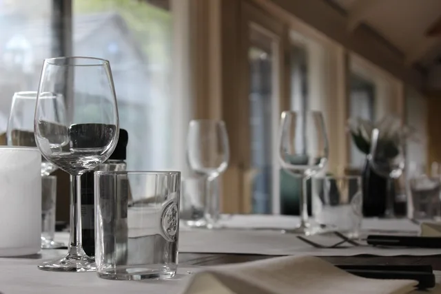 table, diner, restaurant, dining, dinner, meal, delicious, gourmet, food, lunch, meeting, tableware, gray meeting, gray restaurant, gray table, gray conference, gray dinner, diner, diner, diner, diner, diner. Food creators: planning restaurant partnerships in England