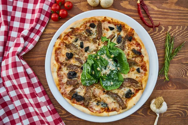 plate, pizza, dish, meal, italian, food, snack, nutrition, delicious, restaurant, fresh, italian food, italian cuisine, flat lay, composition, food photography, pizza, pizza, pizza, pizza, pizza, restaurant. Food influencers: customer interviews without guesswork