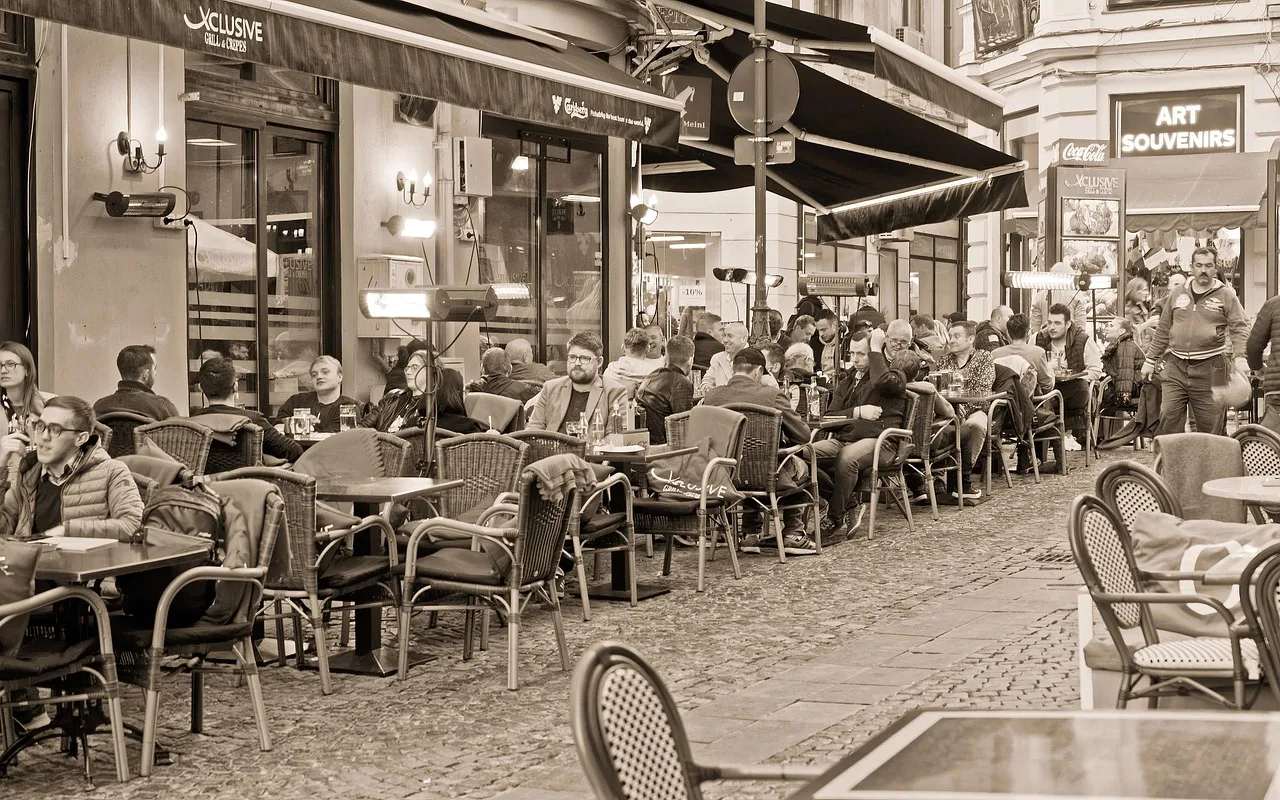 terraces, restaurants, the street, find, the center of the, old, people, reviews, tourists, relaxation, buildings, cheerfulness, amusement, food, drink, the tables, chairs, sepia, find, find, find, find, find, old, people, people, people, amusement, food
